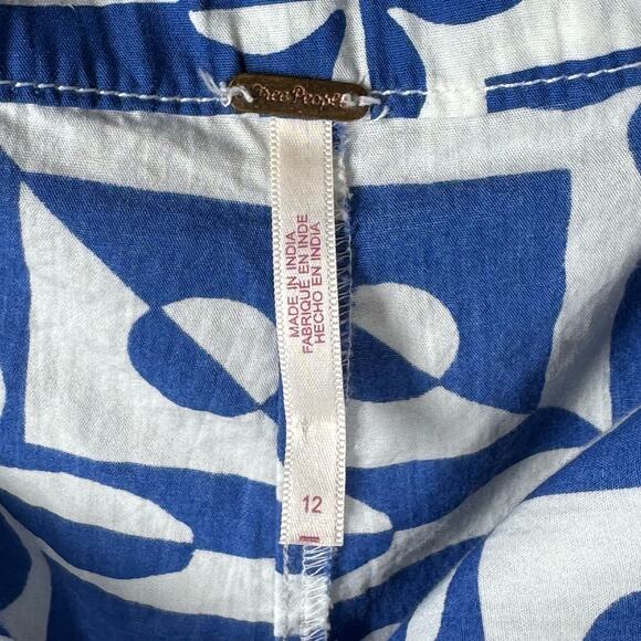 FREE PEOPLE Menorca Wide Leg Blue & White Geometric Print Crop Pants Size 12 - Picture 4 of 14